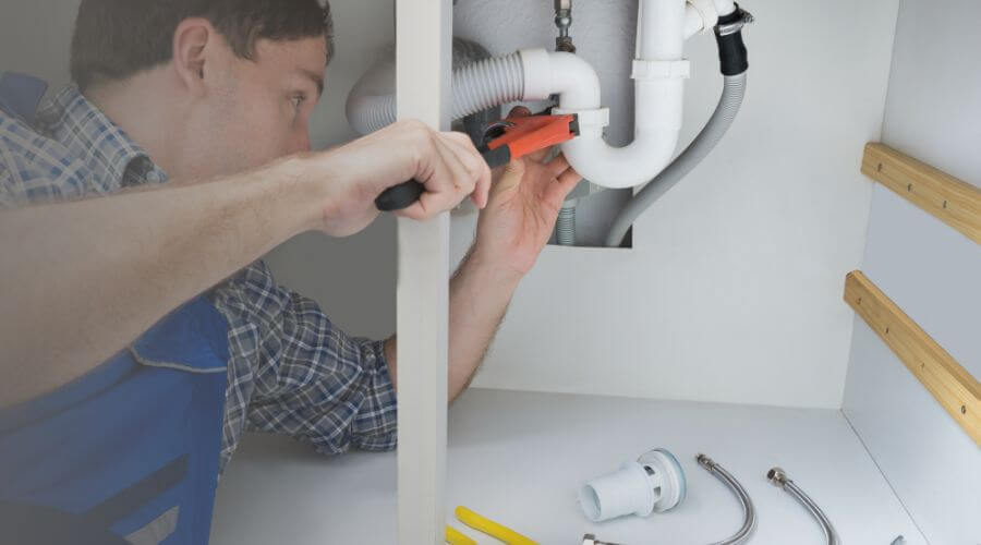 Expert burst pipe repair services in Whitman, NE